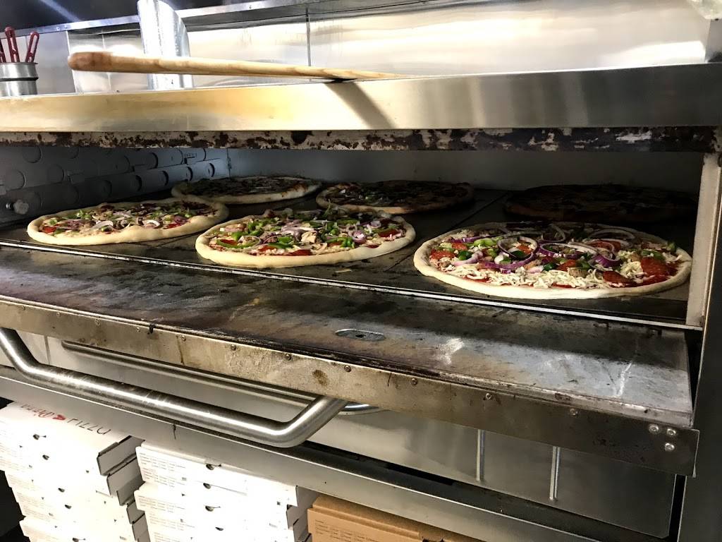 Basil Garden Pizza of Franklin | restaurant | 1800 Carothers Pkwy Suite 5, Brentwood, TN 37027, USA | 6157220000 OR +1 615-722-0000