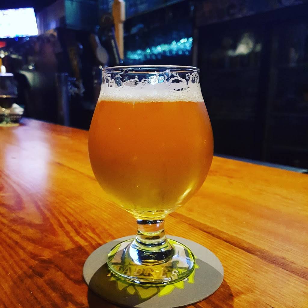 Mack House | restaurant | 9118 W State Rd 84, Davie, FL 33324, USA | 9544745040 OR +1 954-474-5040