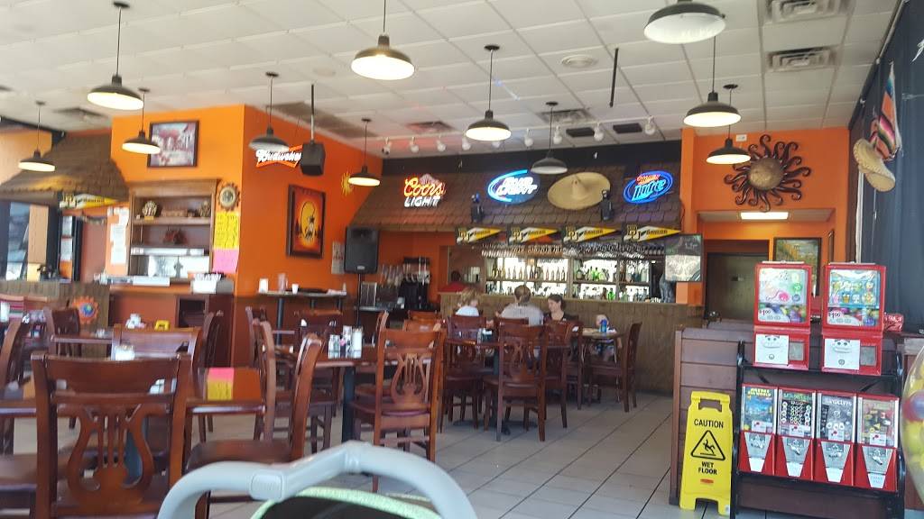 Valles Mexican Restaurant | restaurant | 900 N Valley Mills Dr, Waco, TX 76710, USA | 2543999989 OR +1 254-399-9989