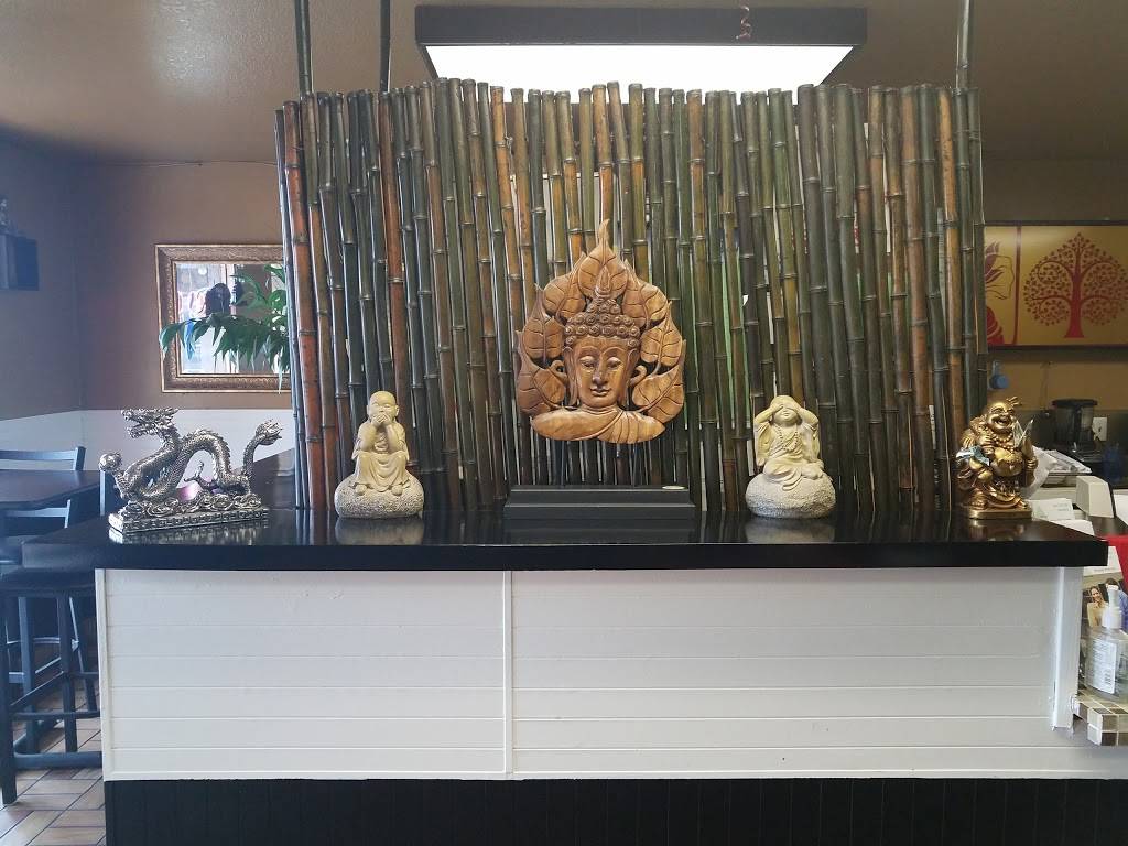 Thai Chili | restaurant | 75 W Bullard Ave, Clovis, CA 93612, USA | 5593260309 OR +1 559-326-0309