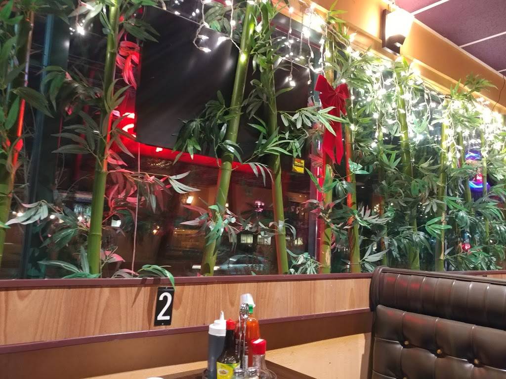 Pho 68 | restaurant | 589 New Park Ave, West Hartford, CT 06110, USA | 8604617069 OR +1 860-461-7069