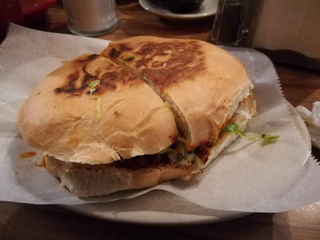 El Rincon Tapatio | restaurant | 127 W Jefferson Blvd, Dallas, TX 75208, USA | 2149461610 OR +1 214-946-1610