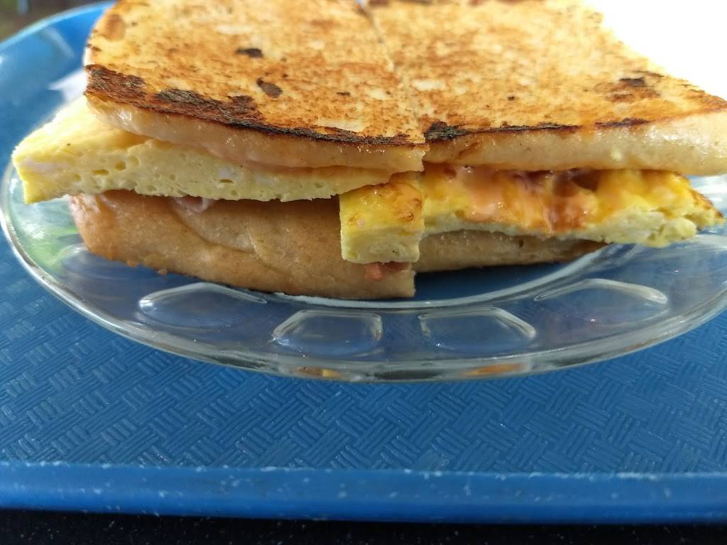 La Bou Bakery & Cafe | restaurant | 4400 Del Rio Rd, Sacramento, CA 95822, USA | 9167370122 OR +1 916-737-0122