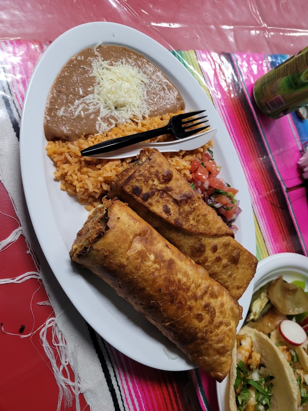 Luz Mexican Restaurant | restaurant | 1015 Pacific Ave, Tillamook, OR 97141, USA | 5033542421 OR +1 503-354-2421