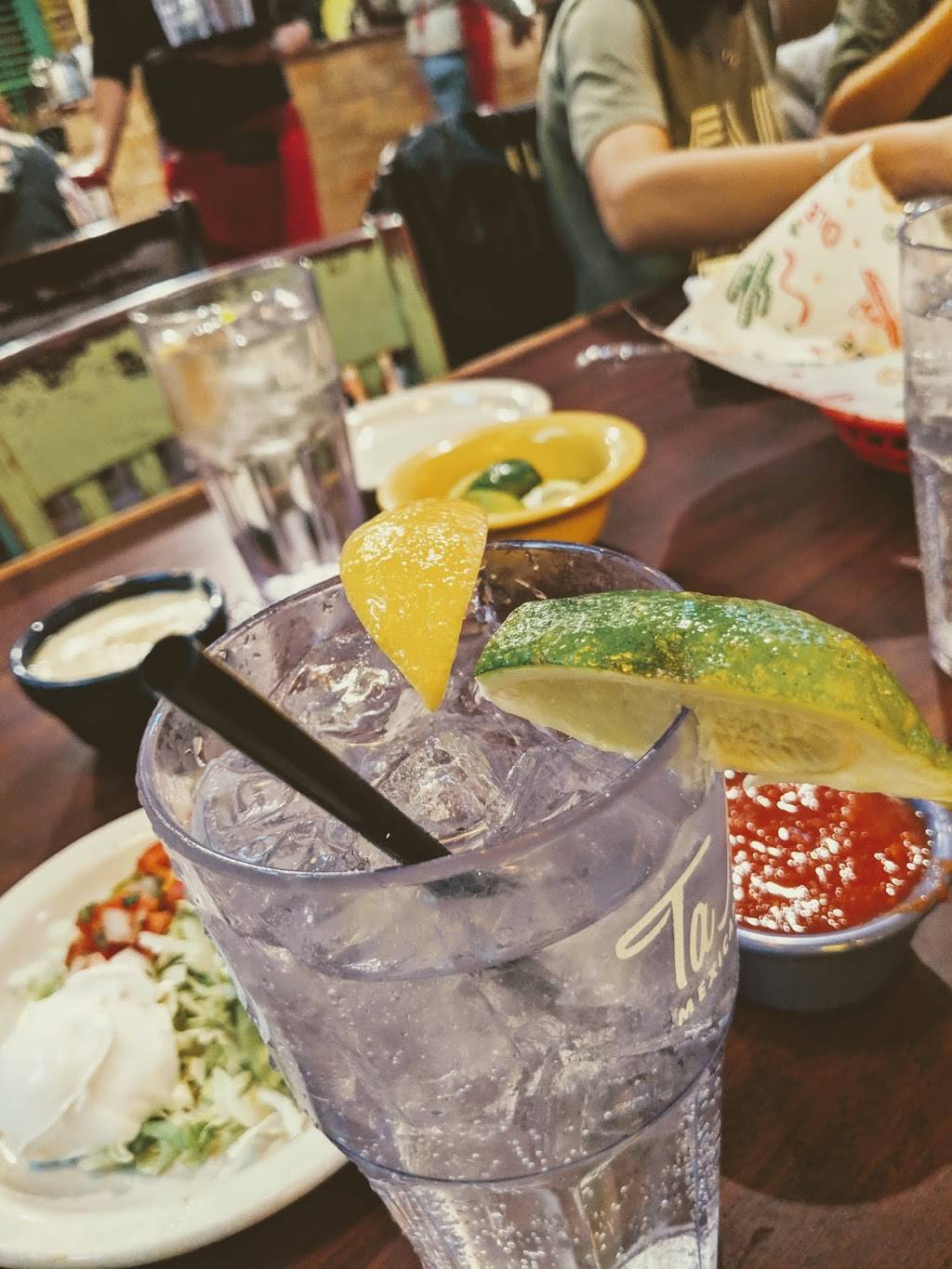 TaMollys of Greenville | restaurant | 6929 Interstate Hwy 30, Greenville, TX 75402, USA | 9034546193 OR +1 903-454-6193