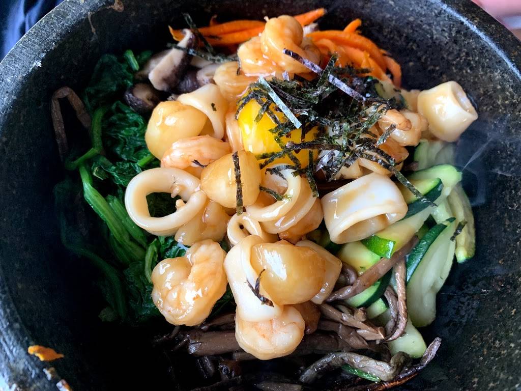 Bonchon | restaurant | 7581 Broadview Rd, Seven Hills, OH 44131, USA | 2162366969 OR +1 216-236-6969