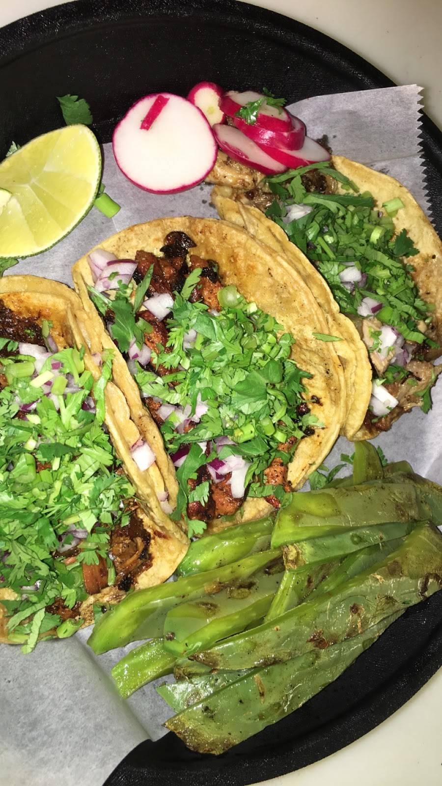 La Tiendita Mexican Market | restaurant | 5975 N Wayne Rd, Westland, MI 48185, USA | 7347224215 OR +1 734-722-4215