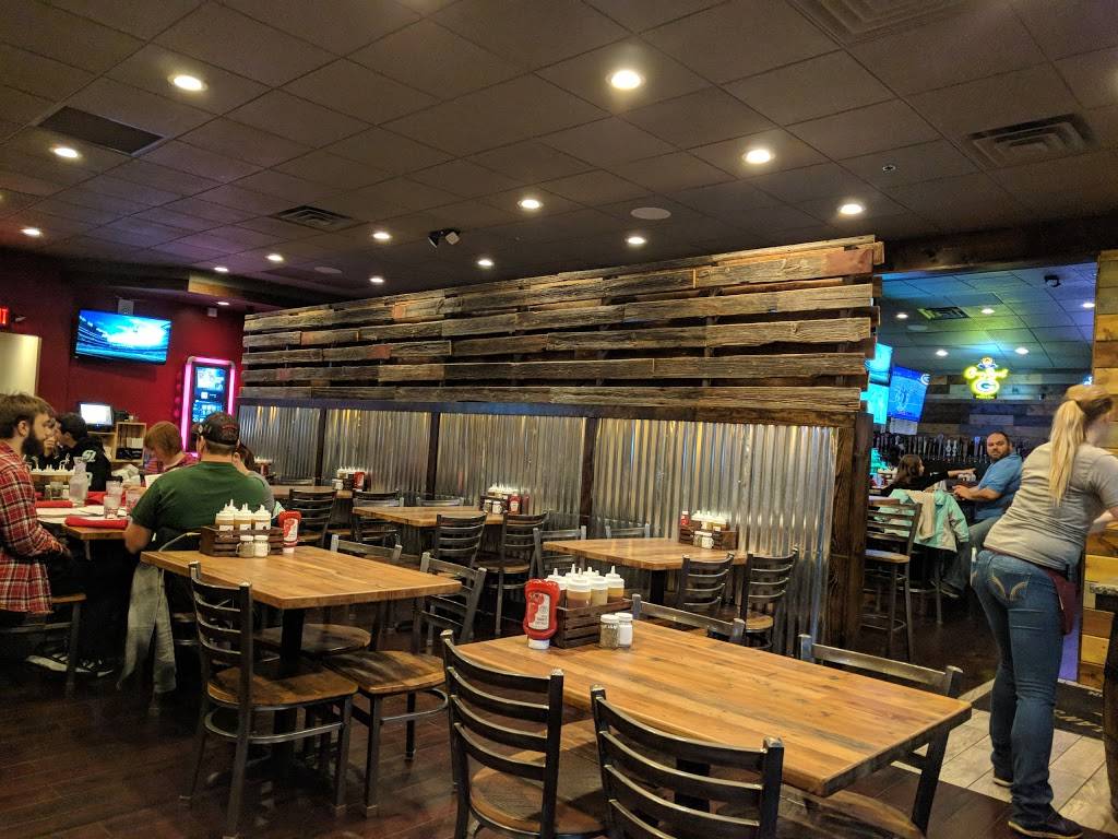 David Alan Alans Smokehouse & Saloon | restaurant | 325 Bay View Road, Suite d/e, Mukwonago, WI 53149, USA | 2623633227 OR +1 262-363-3227