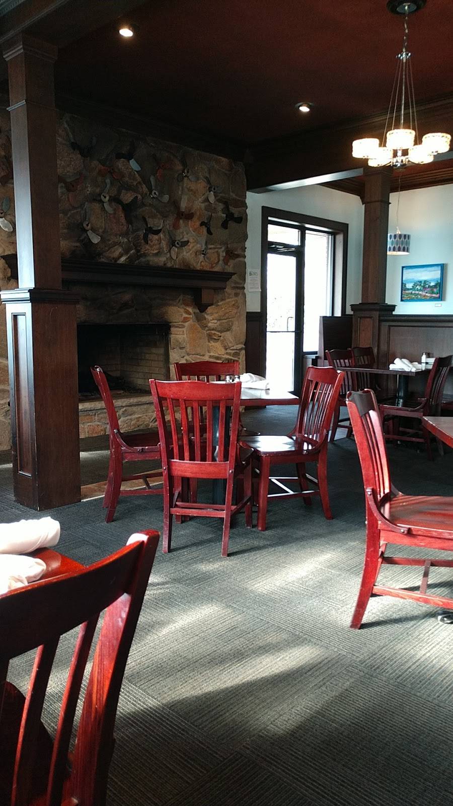 The Lakeside Supper Club and Lounge | night club | 37238 Valley Rd, Oconomowoc, WI 53066, USA | 2625675242 OR +1 262-567-5242