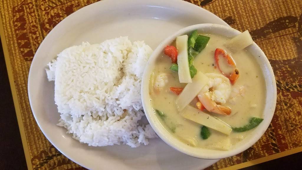 Baitong Thai restaurant | restaurant | 6934 W Military Dr, San Antonio, TX 78227, USA | 2103547677 OR +1 210-354-7677