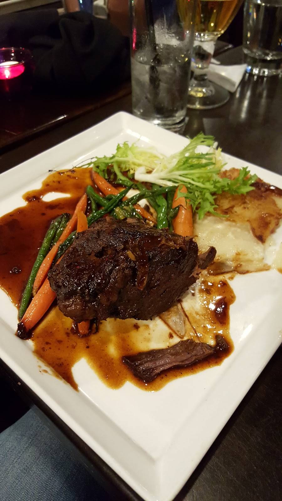 The Hill Bar & Grill | restaurant | 17330 Monterey Rd, Morgan Hill, CA 95037, USA | 4087789300 OR +1 408-778-9300