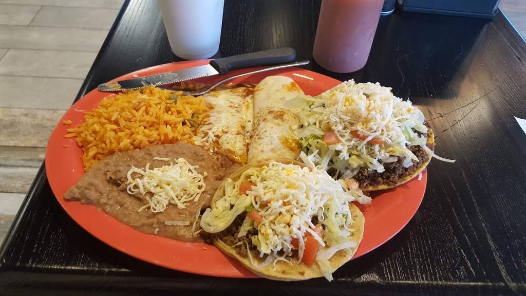 Burrito Express | restaurant | 220 Hawthorn Village Commons, Vernon Hills, IL 60061, USA | 2244244649 OR +1 224-424-4649