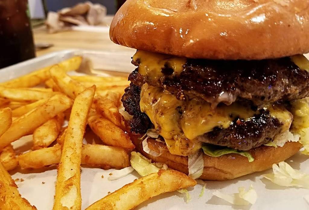 JCs Burger House | restaurant | 401 W President George Bush Hwy, Richardson, TX 75080, USA | 9722840988 OR +1 972-284-0988