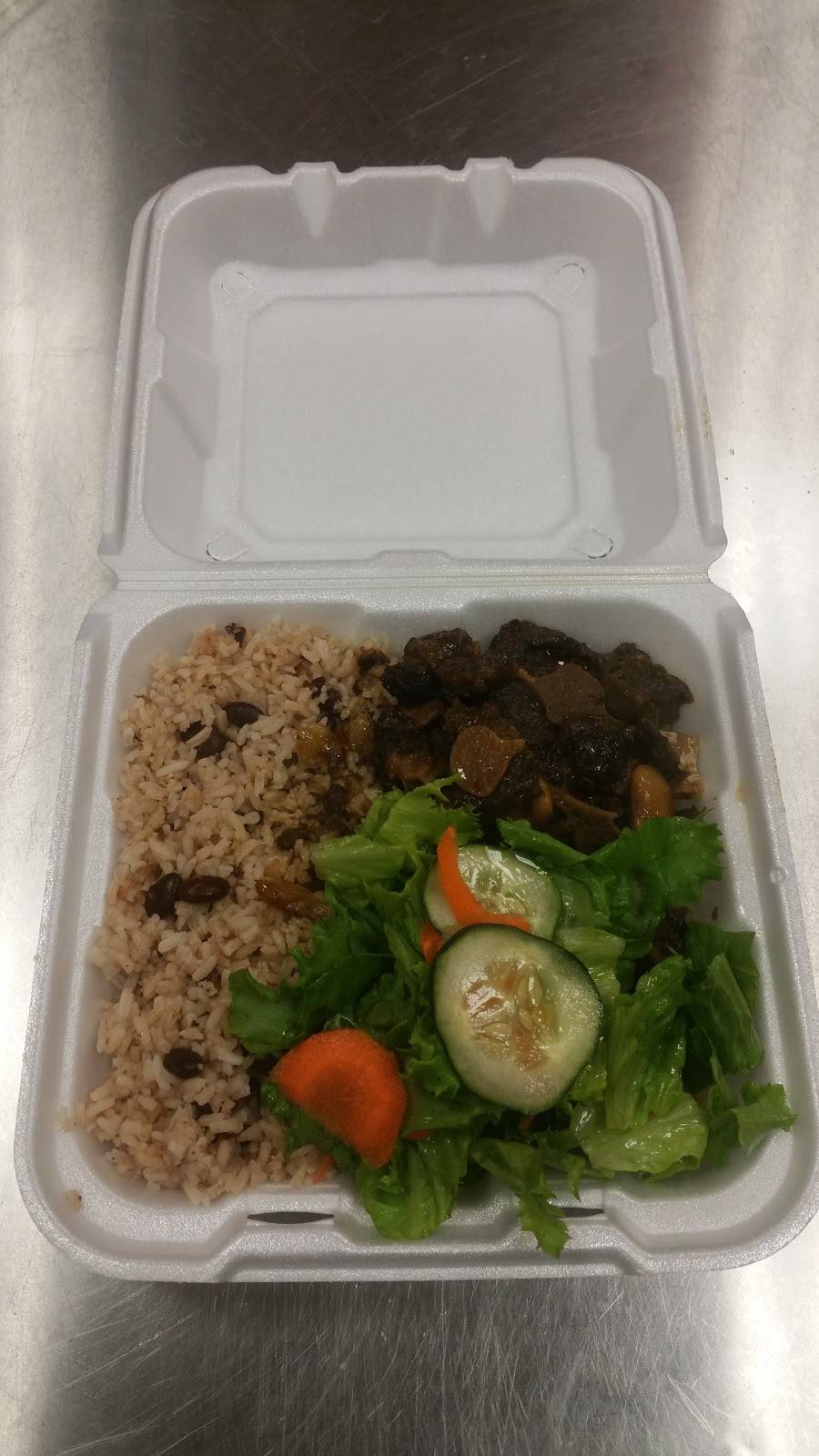 Celebritiez Jamaican Restaurant | restaurant | 12633 Laurel Bowie Rd, Laurel, MD 20708, USA | 2402944199 OR +1 240-294-4199