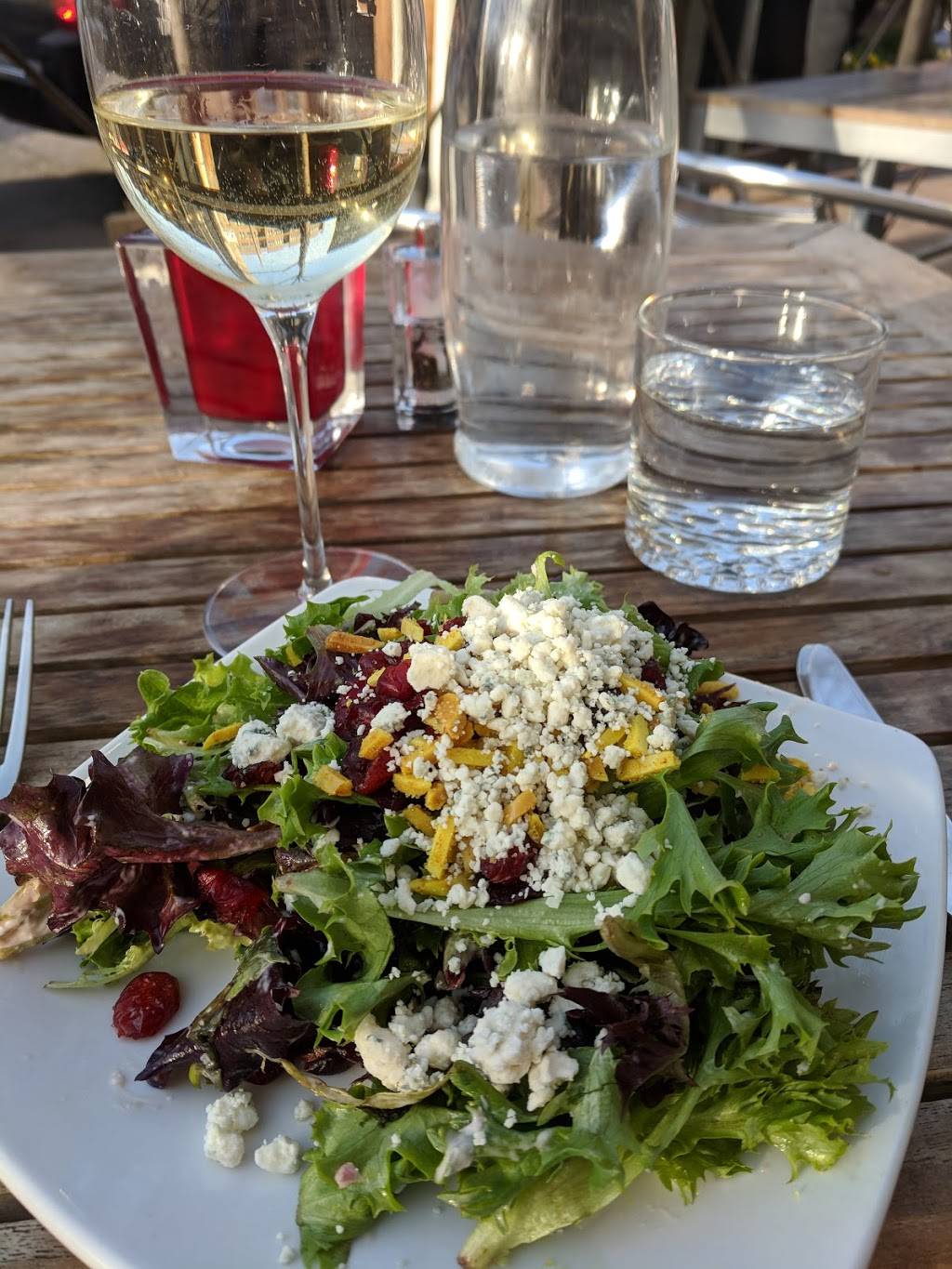 Hubbard Grille | restaurant | 793 N High St, Columbus, OH 43215, USA | 6142915000 OR +1 614-291-5000