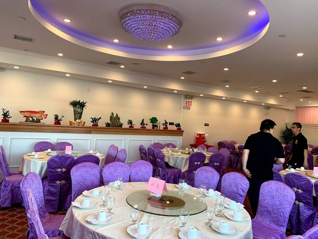 Golden Treasure Seafood Restaurant | restaurant | 60-06 Main St, Flushing, NY 11355, USA | 7189611388 OR +1 718-961-1388