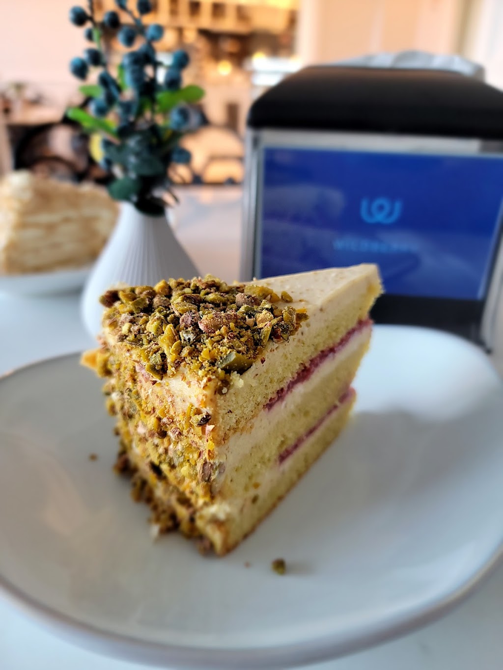 Wildberry Cake | bakery | 1715 Emmons Ave, Brooklyn, NY 11235, USA | 3473125197 OR +1 347-312-5197