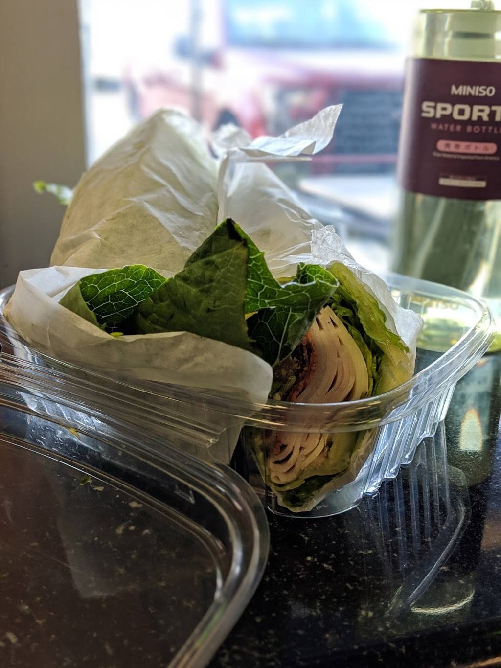 Deli Delicious | restaurant | 9801 Hageman Rd #200, Bakersfield, CA 93312, USA | 6618292559 OR +1 661-829-2559