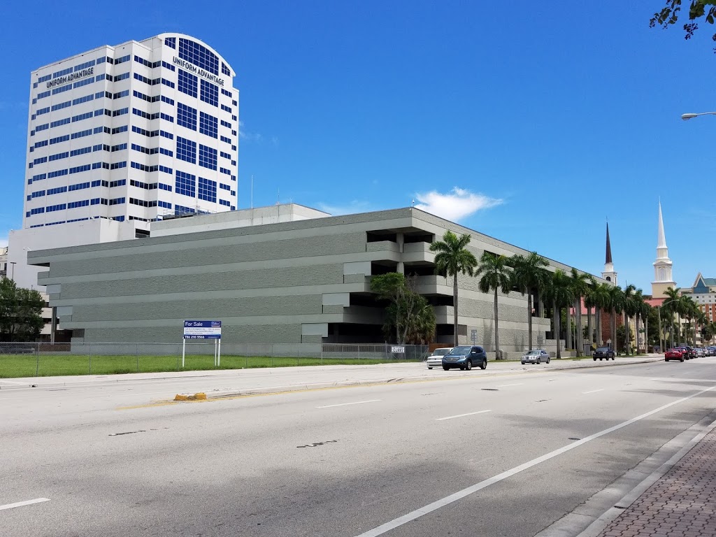 The Salad Bowl | restaurant | 100 E Broward Blvd STE 107, Fort Lauderdale, FL 33301, USA | 9548289208 OR +1 954-828-9208