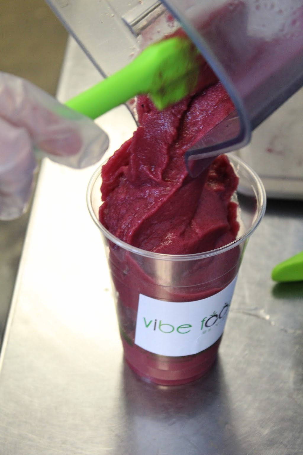 Vibe Foods Crosstown | restaurant | 1350 Concourse Ave, Memphis, TN 38104, USA | 9015721127 OR +1 901-572-1127