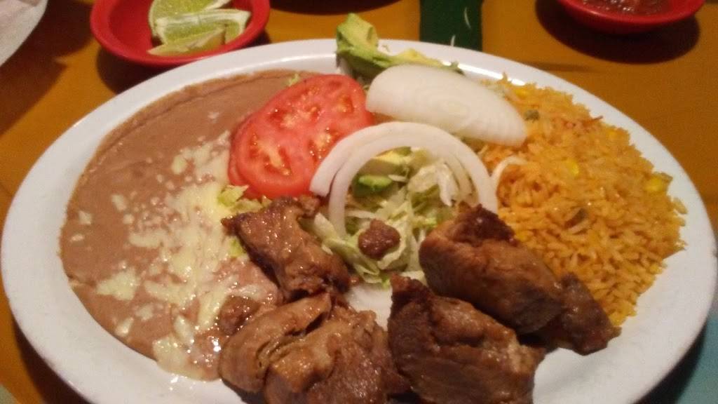 El Pueblito | restaurant | 2143 Jacksboro Pike, LaFollette, TN 37766, USA | 4235668696 OR +1 423-566-8696