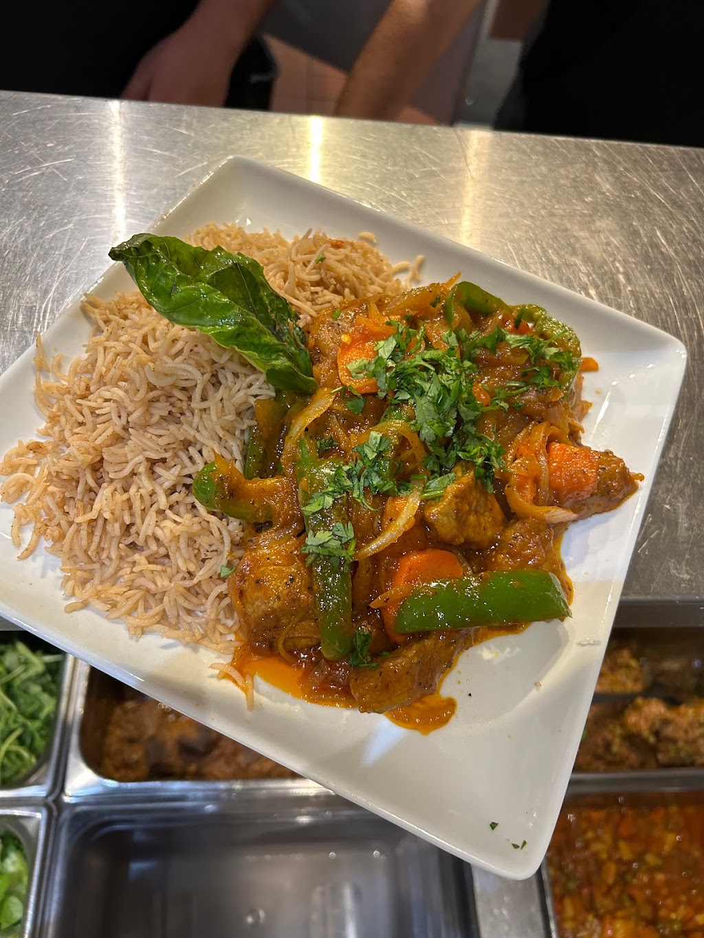 SAFFRON KITCHEN, RESTAURANT & BAR | restaurant | 5940 College Ave, Oakland, CA 94618, USA | 5107359220 OR +1 510-735-9220