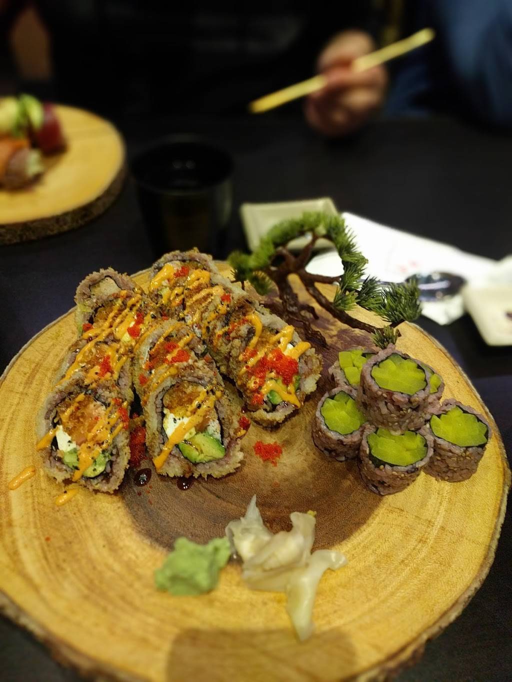 Koja sushi Restaurant | restaurant | 120 Atlantic Ave, Toronto, ON M6K 1X9, Canada | 6473437655 OR +1 647-343-7655