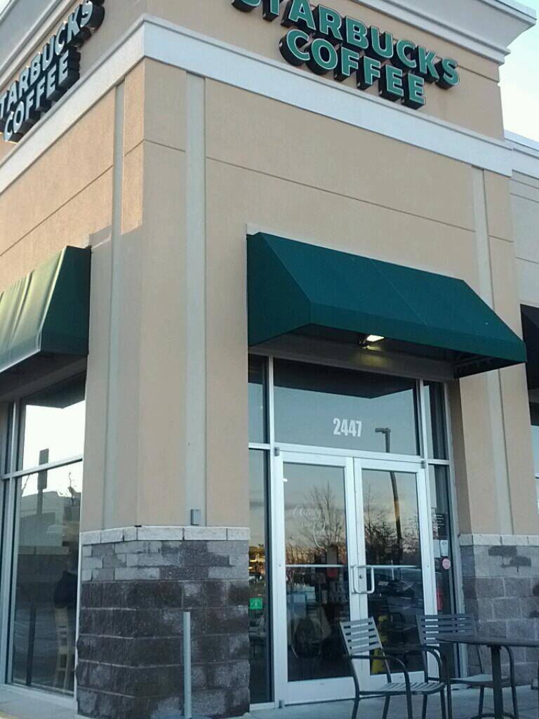 Starbucks | cafe | 2447 Prince William Pkwy, Woodbridge, VA 22192, USA | 7034908747 OR +1 703-490-8747