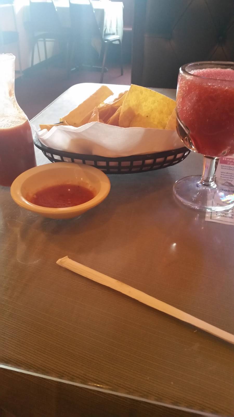 Puerto Vallarta | restaurant | 269 Deo Dr, Newark, OH 43055, USA | 7403641411 OR +1 740-364-1411