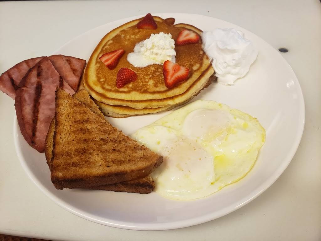 Jacobs Catch Bar & Grill | restaurant | 455 E Harmon Ave, Las Vegas, NV 89169, USA | 7023311952 OR +1 702-331-1952