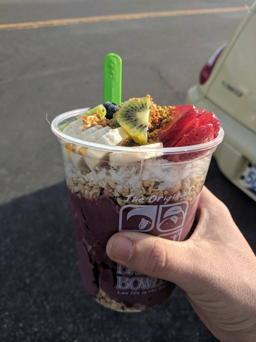 Banzai Bowls | restaurant | 120 S El Camino Real, San Clemente, CA 92672, USA | 9492184533 OR +1 949-218-4533