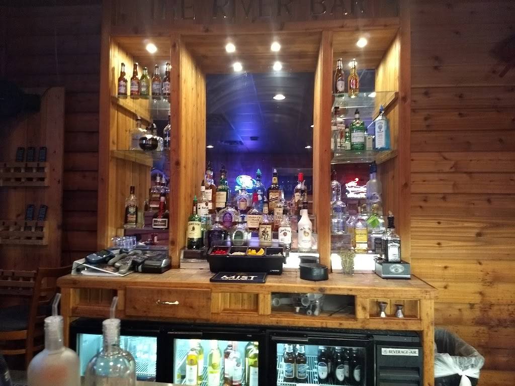 Sams Crystal River Seafood | restaurant | 4626, 1152 S 6th St, Macclenny, FL 32063, USA | 9042593522 OR +1 904-259-3522