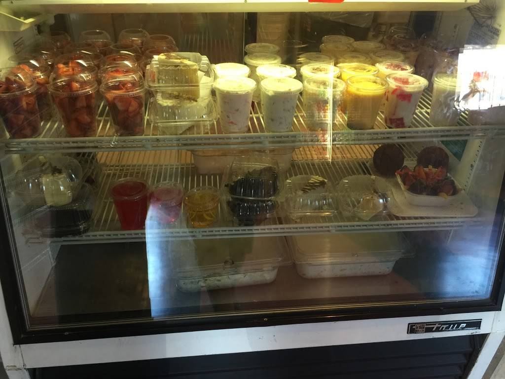 Antojitos Mexicanos | meal takeaway | 2313 S Beckley Ave, Dallas, TX 75224, USA | 4699880729 OR +1 469-988-0729