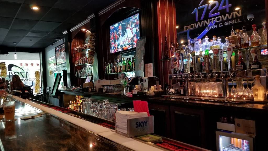 1724 Downtown Bar & Grill | restaurant | 1724 Market St, Redding, CA 96001, USA | 5307681571 OR +1 530-768-1571