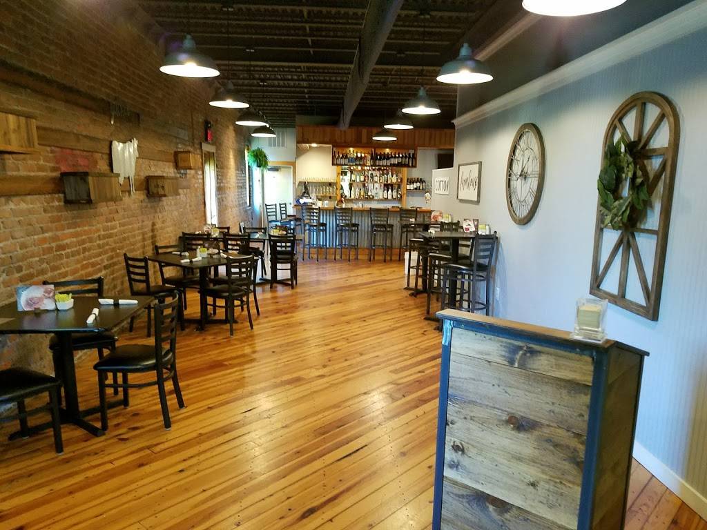 Brookland Eats | restaurant | 333 Old Durham Rd, Roxboro, NC 27573, USA | 3363221015 OR +1 336-322-1015