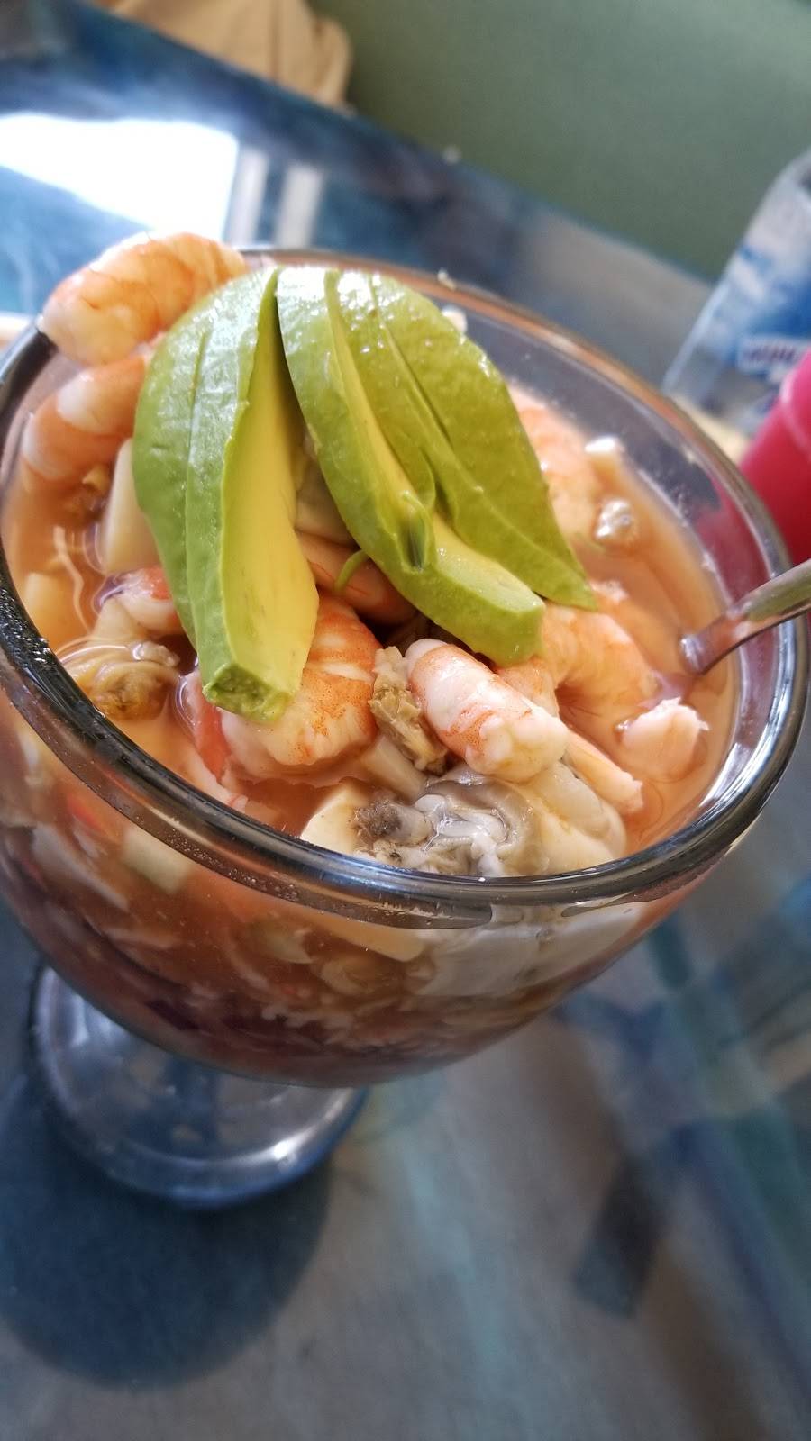 Las Islas Marias Compton | restaurant | 627 Rosecrans Ave, Compton, CA 90222, USA | 3106350446 OR +1 310-635-0446