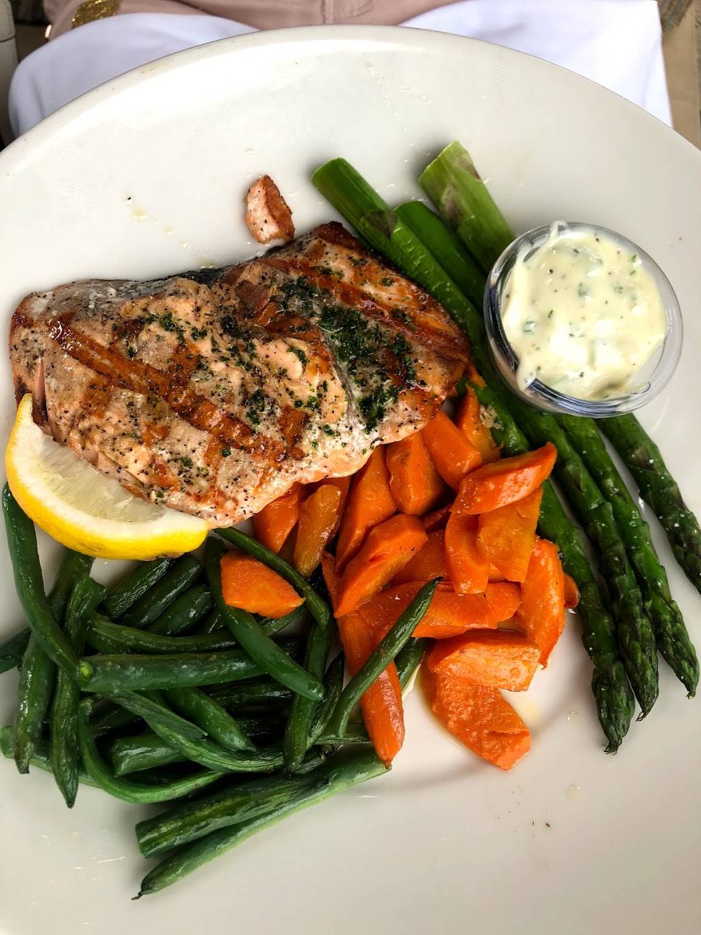 The Cheesecake Factory | restaurant | 7067 Friars Rd, San Diego, CA 92108, USA | 6196832800 OR +1 619-683-2800