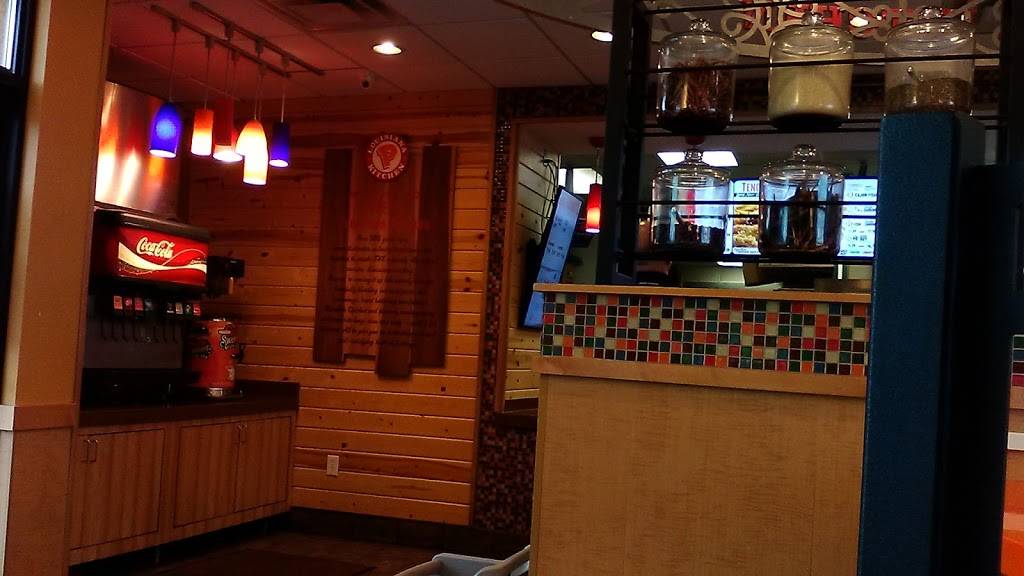 Popeyes Louisiana Kitchen | restaurant | 735 Myatt Dr, Madison, TN 37115, USA | 6158682100 OR +1 615-868-2100