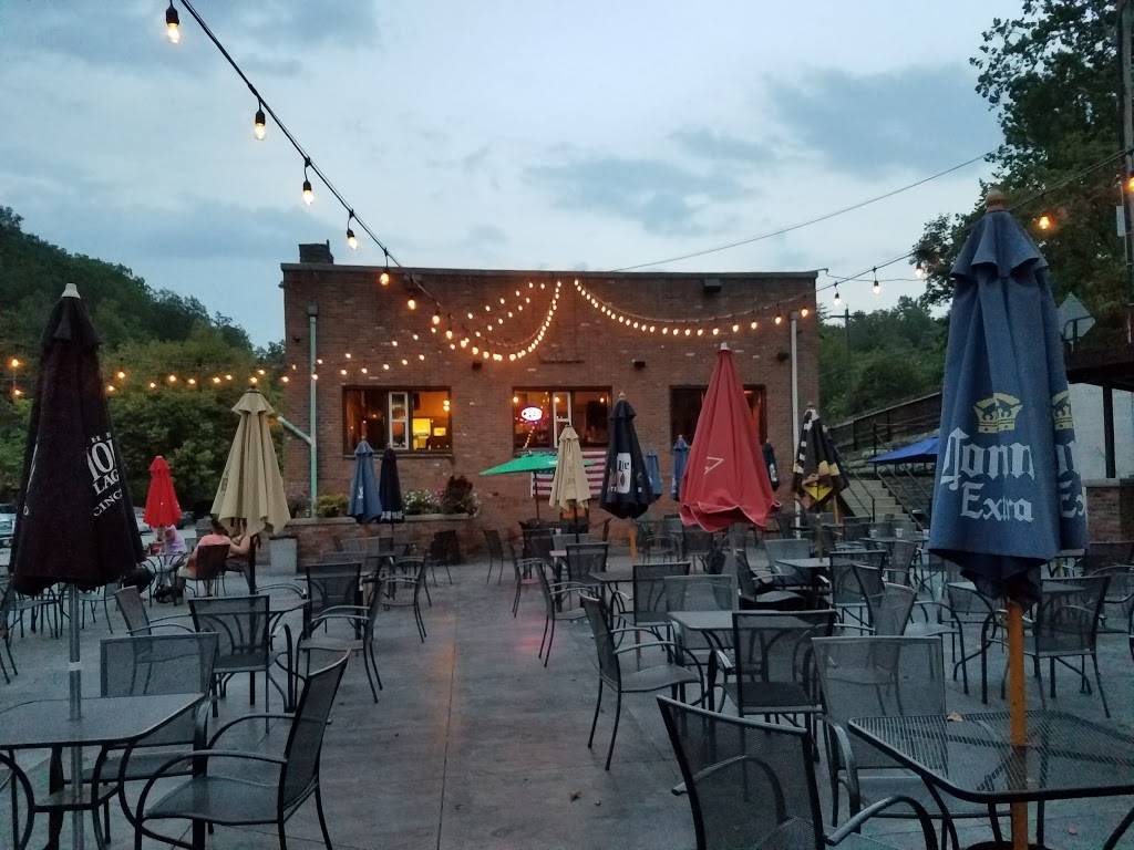 The Monkey Bar & Grille | restaurant | 7837 Old 3C Hwy, Maineville, OH 45039, USA | 5137814246 OR +1 513-781-4246