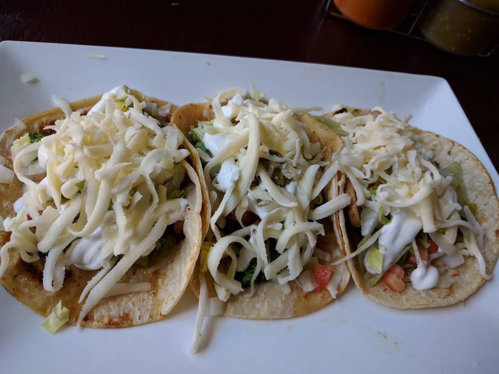 Agave | restaurant | 398 W 145th St, New York, NY 10031, USA | 2129262200 OR +1 212-926-2200