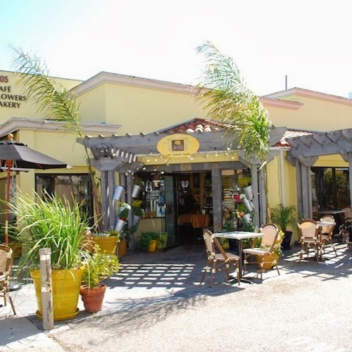 Yellow Vase | bakery | 810 Silver Spur Rd # A, Rolling Hills Estates, CA 90274, USA | 3105410013 OR +1 310-541-0013