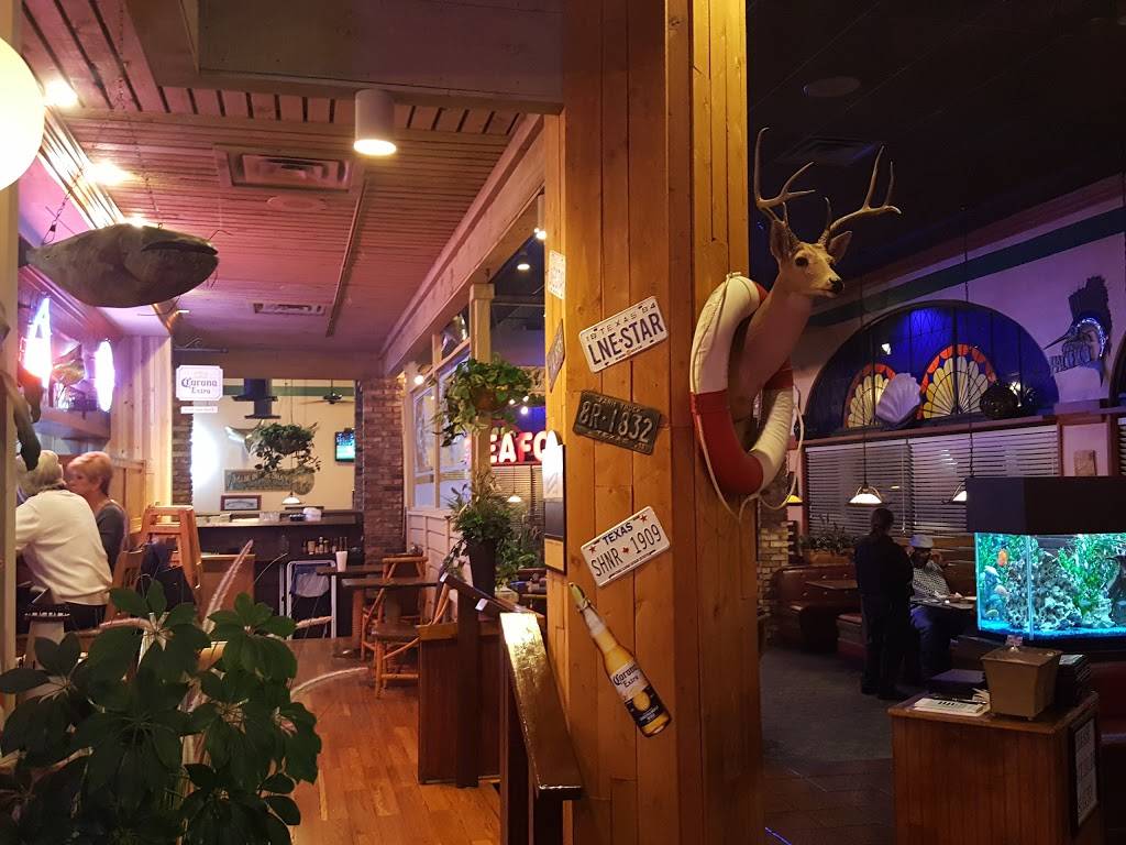 Catfish & Co | restaurant | 900 Airport Fwy #110, Hurst, TX 76054, USA | 8175813912 OR +1 817-581-3912