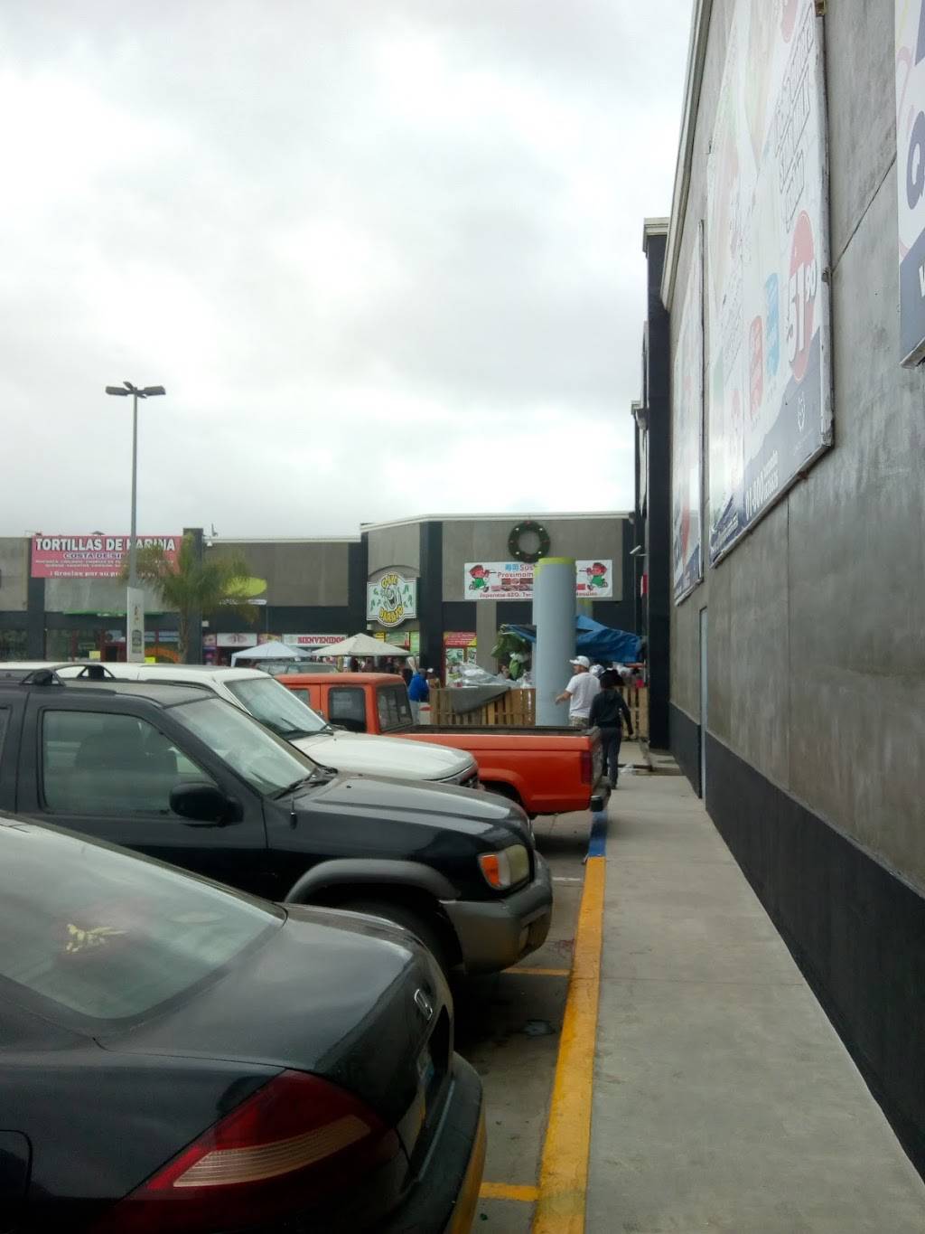 Heing long comida china | restaurant | Ignacio Allende, Independencia, 22055 Rosarito, B.C., Mexico | 016611000967 OR +52 661 100 0967