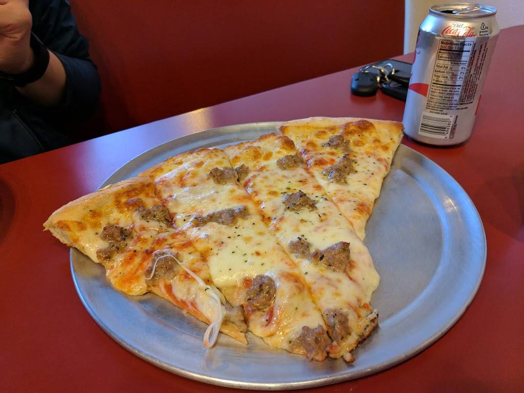 Paula & Monicas Pizzeria | meal takeaway | 1518 W Chicago Ave #1, Chicago, IL 60642, USA | 3129293615 OR +1 312-929-3615