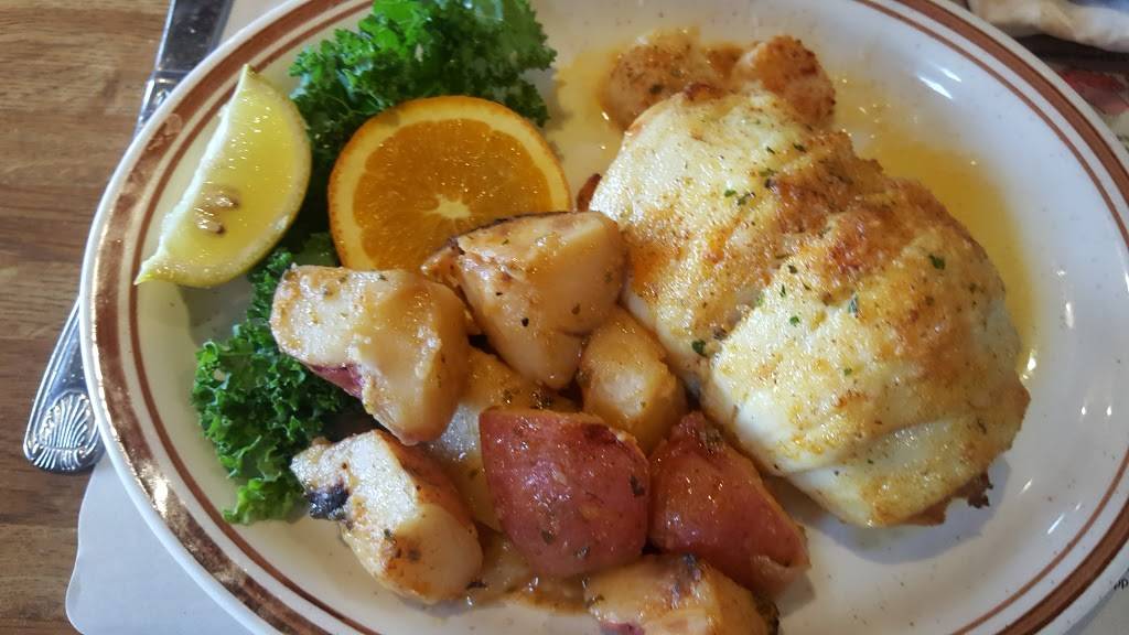 Maine Fish Market & Restaurant | restaurant | 60 Bridge St, East Windsor, CT 06088, USA | 8606232281 OR +1 860-623-2281