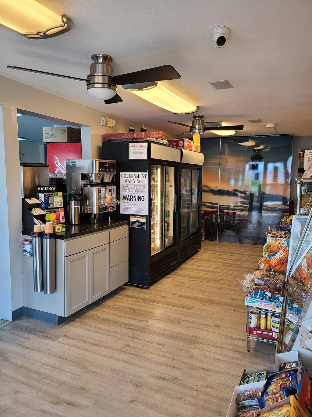 Dinos on the bay | meal takeaway | 44 e Bayview Walk, Ocean Bay Park, NY 11770, USA | 6315837916 OR +1 631-583-7916