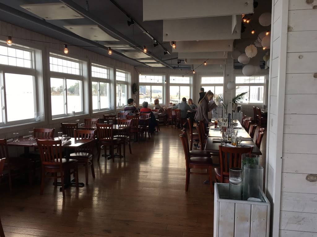 Ruddy Duck Seafood & Alehouse | restaurant | 16810 Piney Point Rd, Piney Point, MD 20674, USA | 3019949944 OR +1 301-994-9944