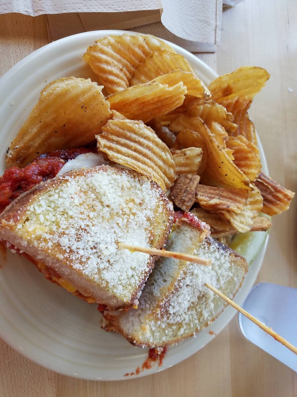 Melt Bar and Grilled | restaurant | 35546 Detroit Rd, Avon, OH 44011, USA | 4403903850 OR +1 440-390-3850