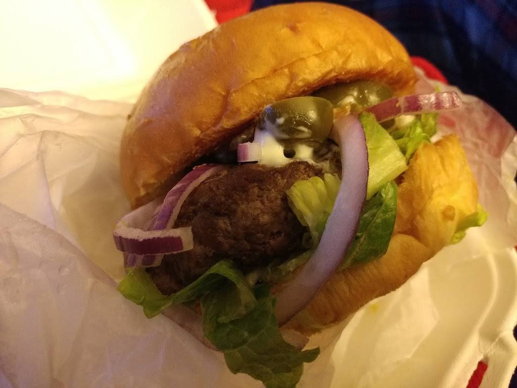 Burger Ur Way | restaurant | 465 Lincoln Pl, Brooklyn, NY 11238, USA | 7186187985 OR +1 718-618-7985