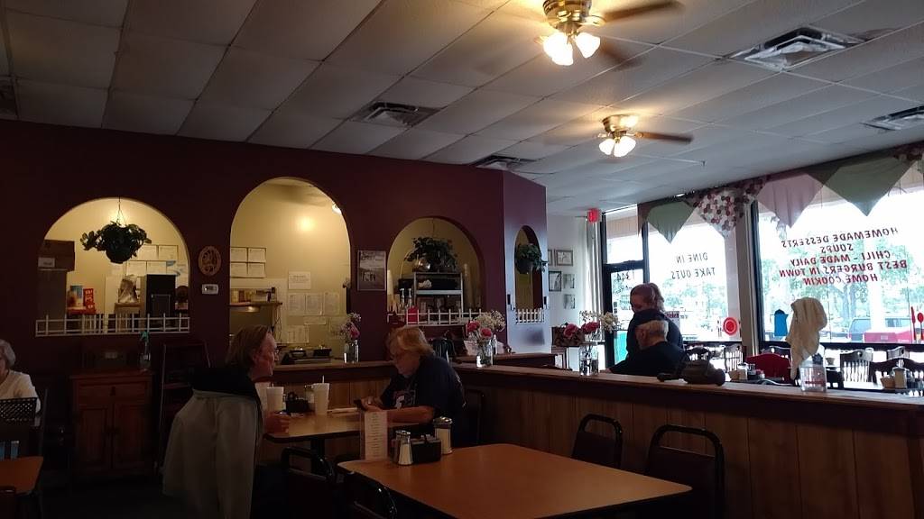 Country Roads Bistro | restaurant | 1344 Homestead Rd N, Lehigh Acres, FL 33936, USA | 2393694835 OR +1 239-369-4835